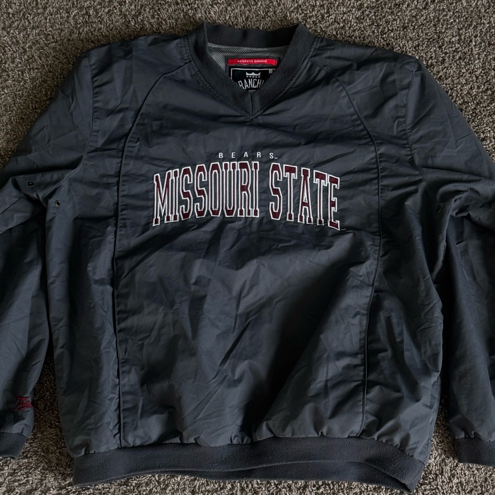 Fire Missouri state college bears windbreaker. Perfect for brisk cold nights.